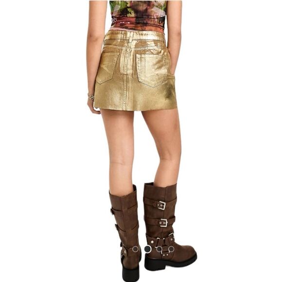 STRADIVARIUS Coated Mini Skirt Cotton In Gold Color Size 4. - Picture 9 of 9